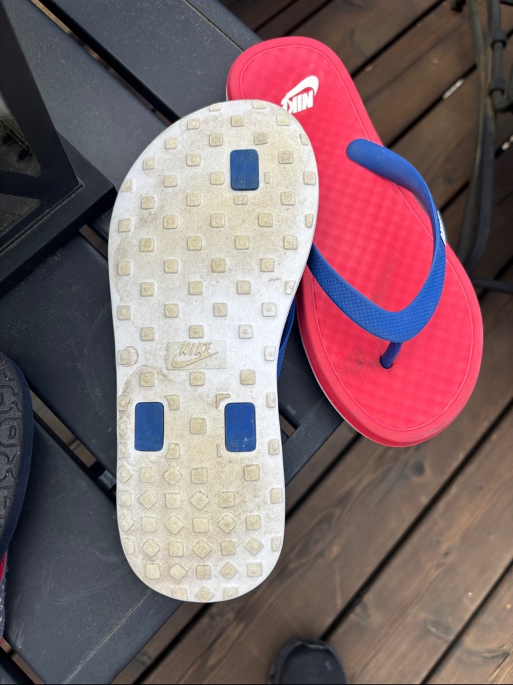Nike and LLBEAN Flip Flops bundle - Picture 7 of 8